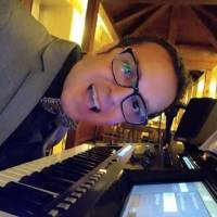 Lezioni di pianoforte, armonia, composizione e solfeggio per esami in Conservatorio