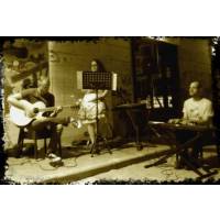 The Bakers acoustic trio