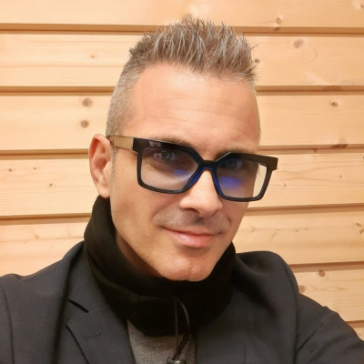 Lezioni di Canto per Cantanti Rock\Pop\Teatro (Beliting)