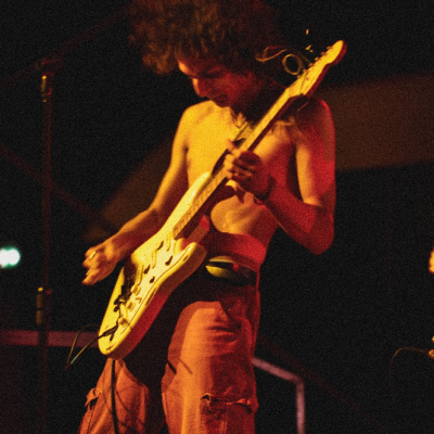 Alessandro Michele Viale(insegnante di chitarra)