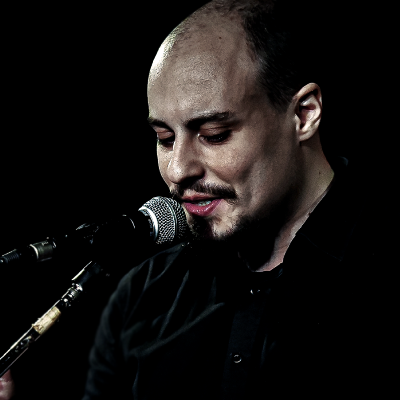 Maestro di Canto e Chitarra