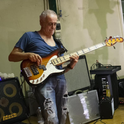 Giovanni Funk Bass