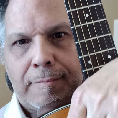 Lezioni di chitarra per adulti dai 30 ai 55 anni