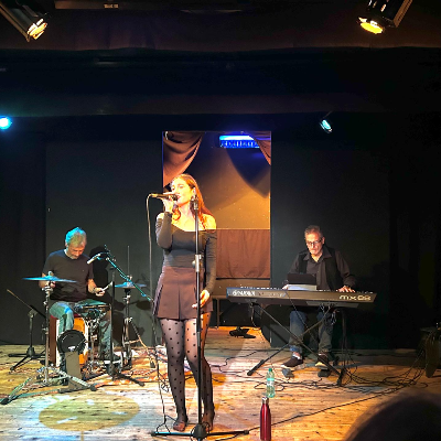 TRIO SOUL R&B