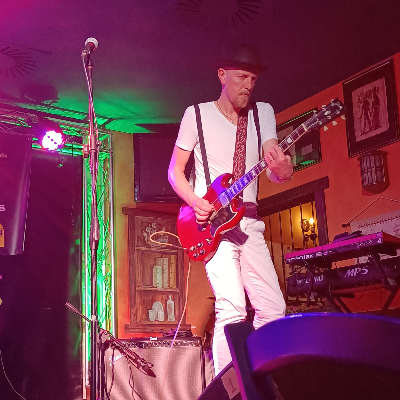 LEZIONI INDIVIDUALI DI CHITARRA