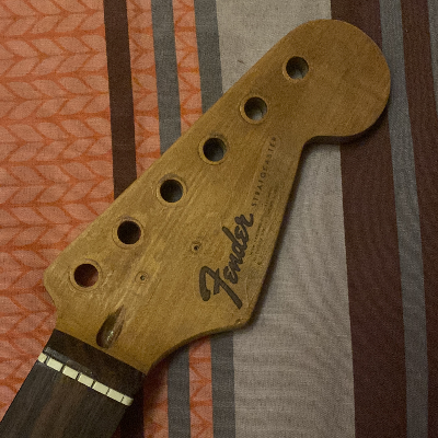 riparazioni chitarre e lavori di liuteria