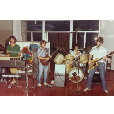 Replay Band