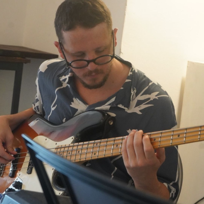 Lezioni Individuali di Basso Elettrico a domicilio 