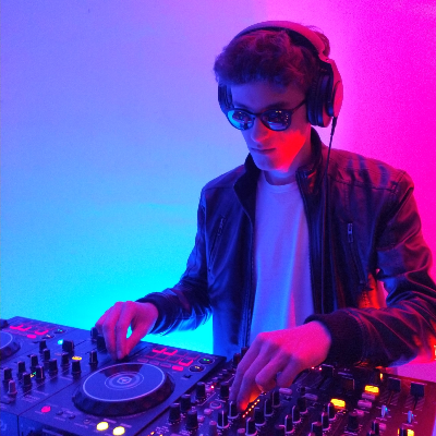Riccardo Giusti Deejay
