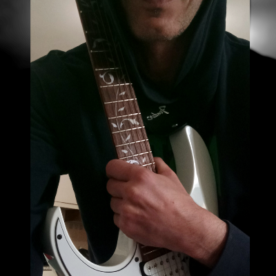 Maurizio Guitar