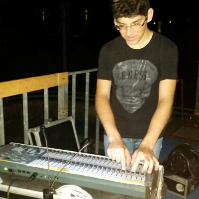 Diecixcento