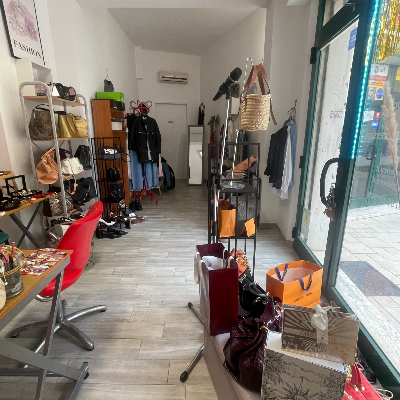 Agenzia Loshowroomagency di Muriel Mamusi